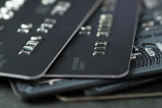 چرا نباید تصویر کارت بانکی را ارسال کنیم؟